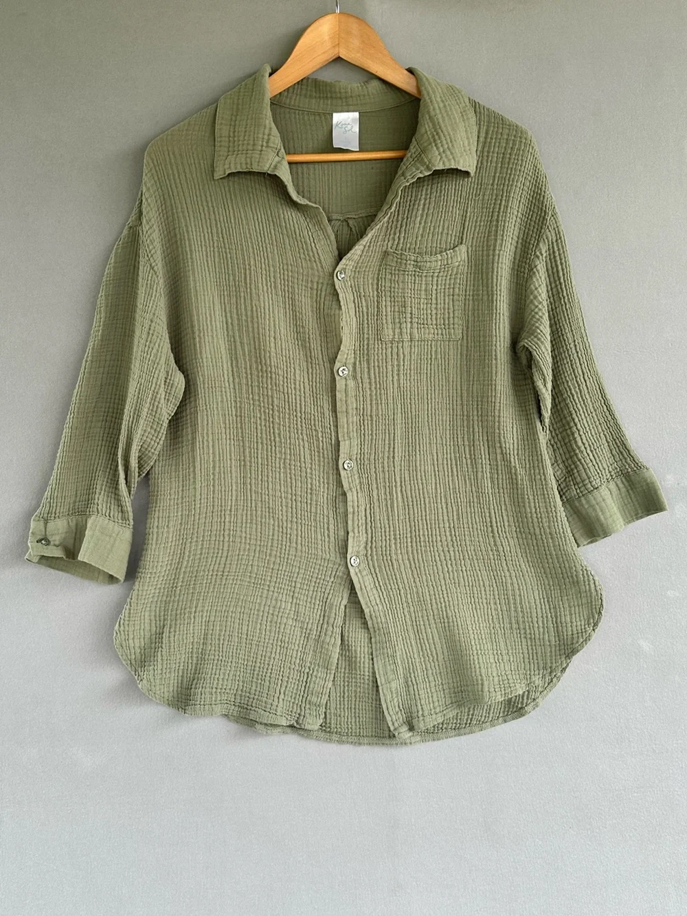 🎉5 for $45🎉 Kona sol swim cover up shirt top size s